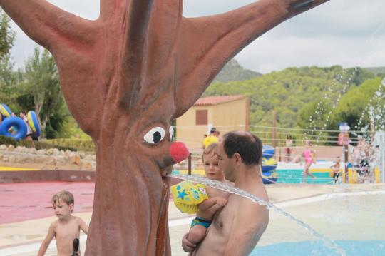 Strand-Ferienwohnung zu vermieten in der Nähe von Wasserparks in Calafell Strand. Genießen Sie Fereinwohnungen Costa d’Or un den Strand .