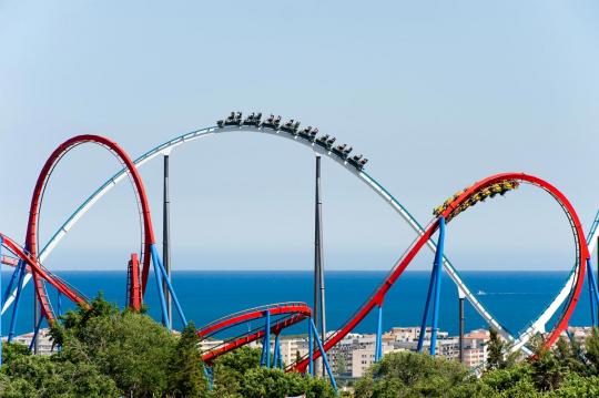 Strandlägenheter nära Port Aventura World. Bo på Calafell-stranden i Costa d’Or lägenheter och besöka Port Aventura-parken. Njut av lägenheter Costa d’Or.